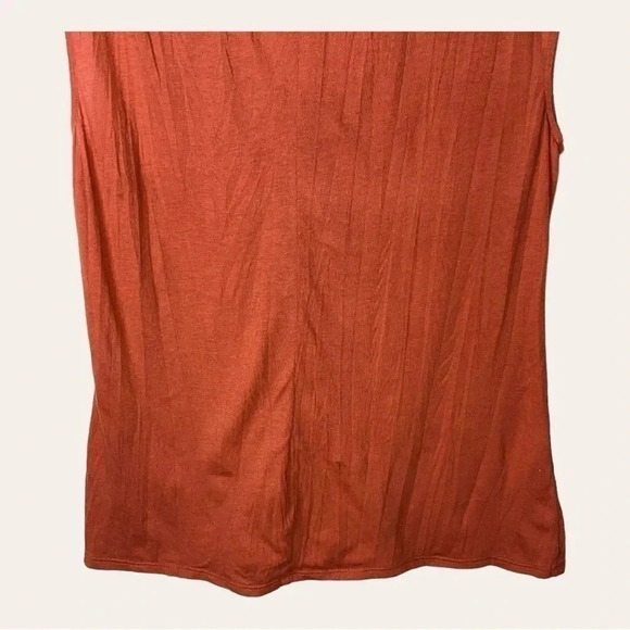 0199W. ANTHROPOLOGIE ORANGE TOP WITH PLEATS IN THE MIDDLE OF TOP SIZE LARGE - Picture 9 of 9